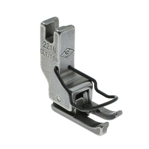 [1522/1] 1/16" Narrow Left Compensating Foot with Finger Guard # CL1/16N-G (221N) (YS)